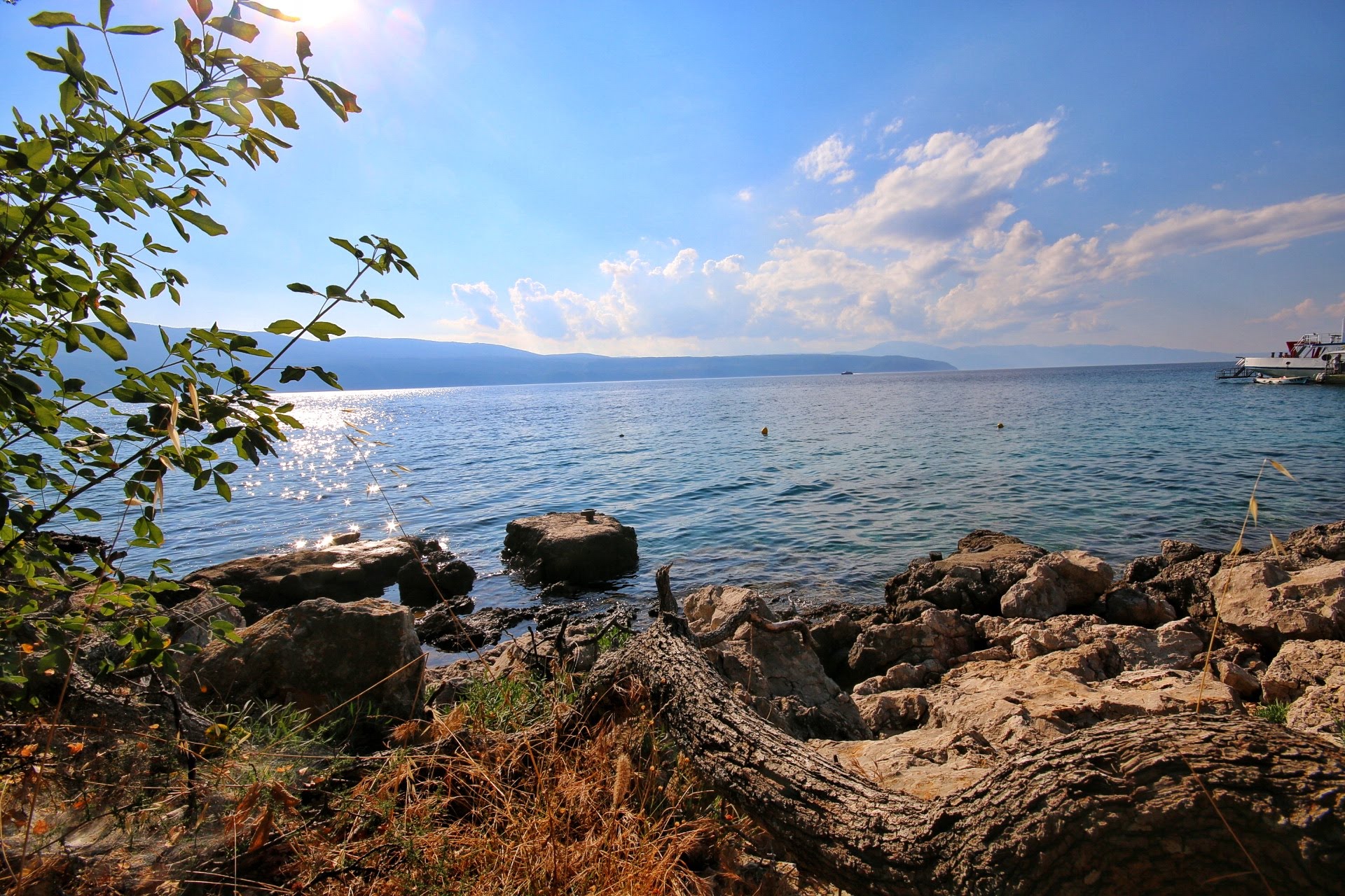 Mali Raj Kroatien Krk Insel Campingplatz Camper Roadtrip reisen Meer Bucht